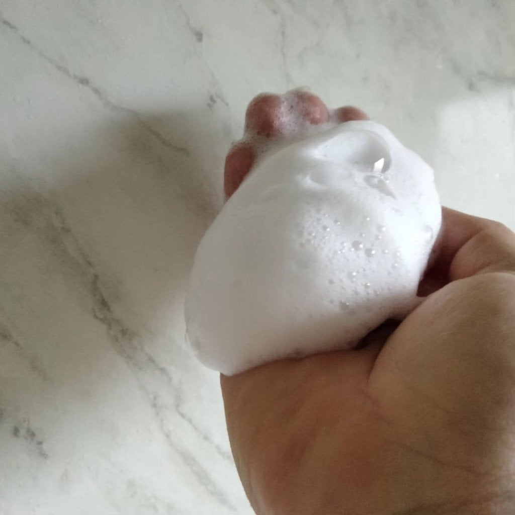 mcgroupakiko on LIPS 「 小学校の頃から若白髪があり、ヘアダイとは長年のお付き合い。で..」(3枚目)