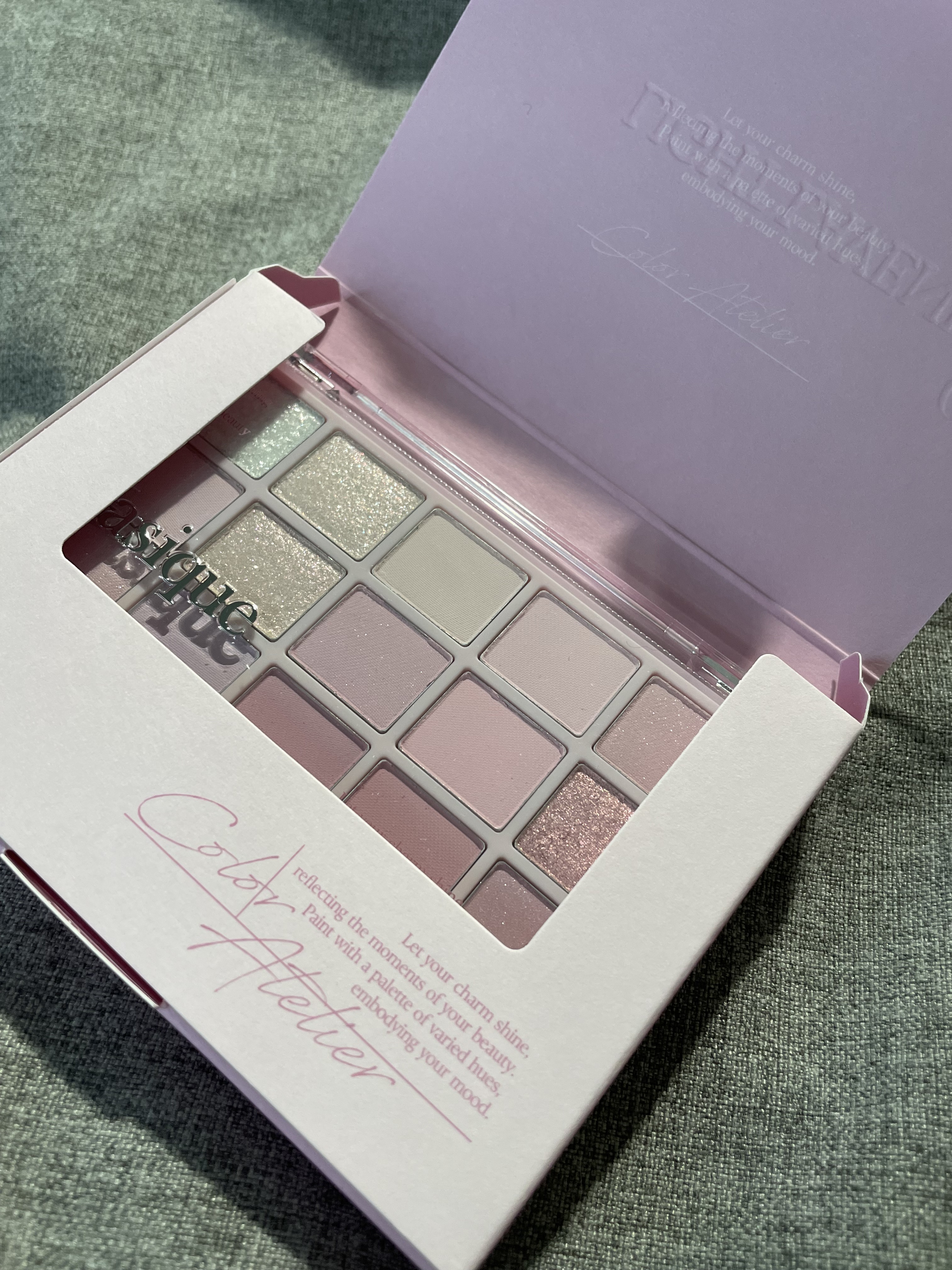 ムードシャドウパレット 04 ライトラベンダー/dasique/アイシャドウパレットを使ったクチコミ（3枚目）