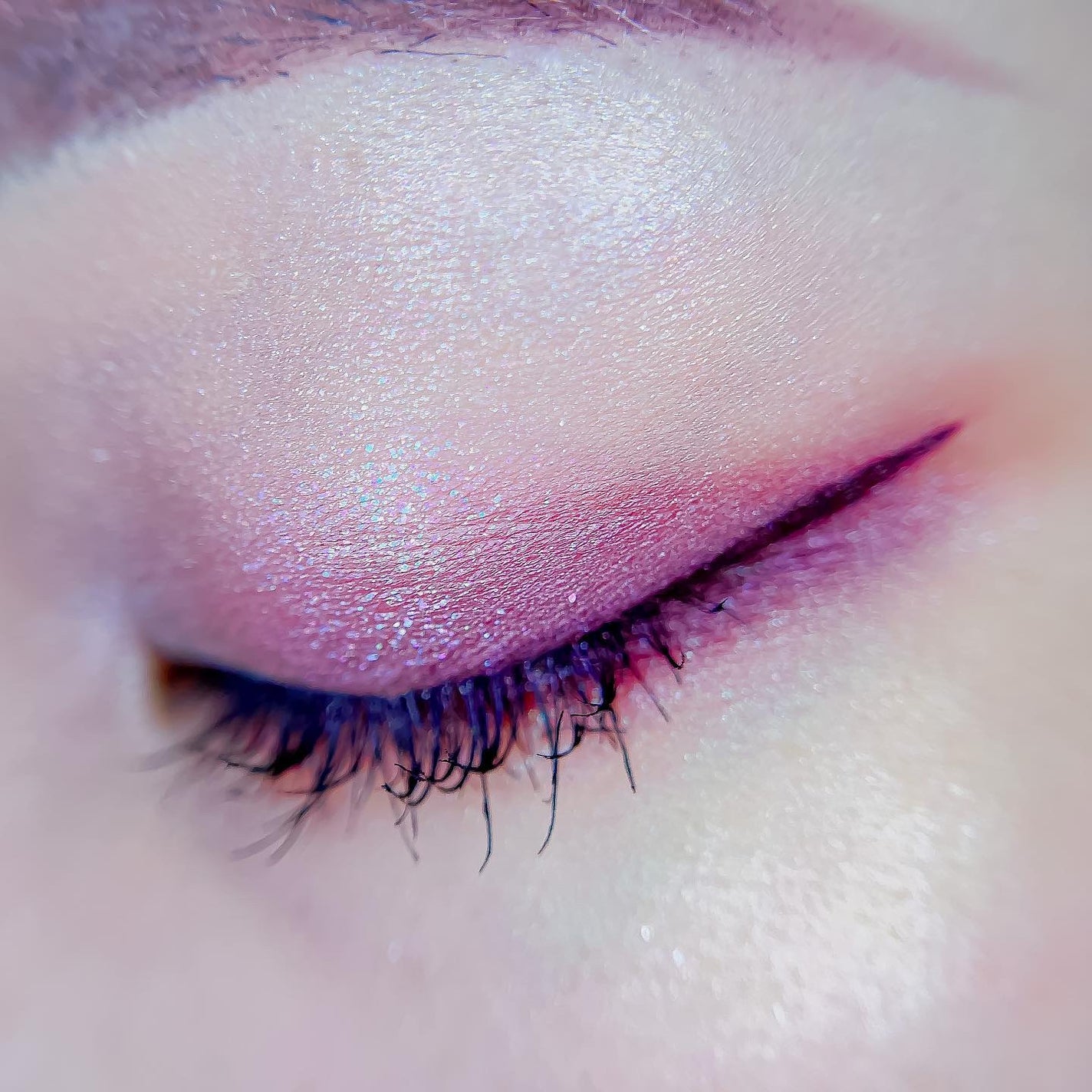 スキルレスライナー/LUMIURGLAS/リキッドアイライナーを使ったクチコミ(8枚目)