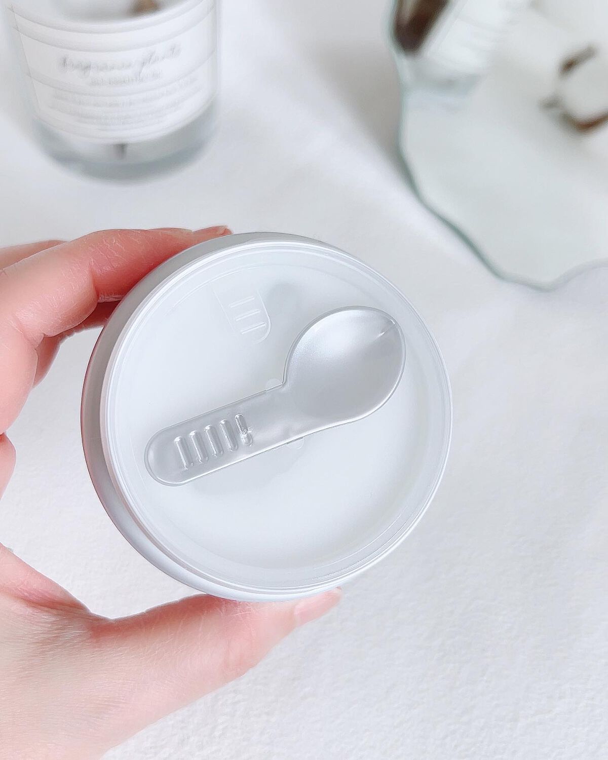 みちねえ フォロバ on LIPS 「・・時短にもなるのが嬉しい美白*多機能オールインワン(*メラニ..」(3枚目)