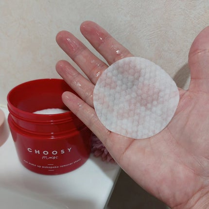 CHOOSY アイメイク ポコポコリムーバーシートのクチコミ「新感覚のリムーバーシート。
シートには美容液成分が配合された液がたっぷりヒタヒタ。
エンボ.....」(3枚目)