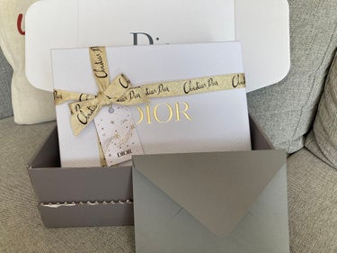 Dior 【旧】プレステージ ル ゴマージュのクチコミ「Dior プレステージ🙌💕
毎年欲しいな。。欲しいな。と思いながらスルーしてきたコフレ✨
今年.....」（2枚目）