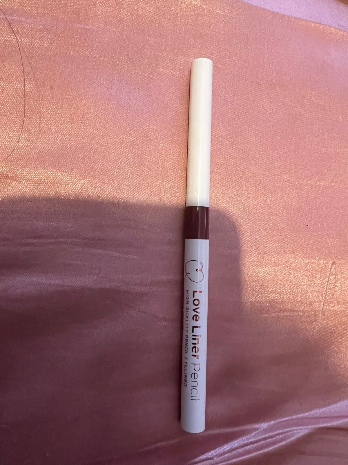クリームフィットペンシル<アイライナー>/ラブ・ライナー/ペンシルアイライナーを使ったクチコミ(2枚目)