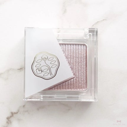 オーラデュウ プリズム イルミネーター ピコ/SHISEIDOザ・メーキャップ/単色アイシャドウを使ったクチコミ(4枚目)