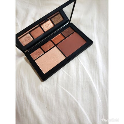 アトミックブロンド アイ&チークパレット/NARS/アイシャドウパレットを使ったクチコミ(2枚目)