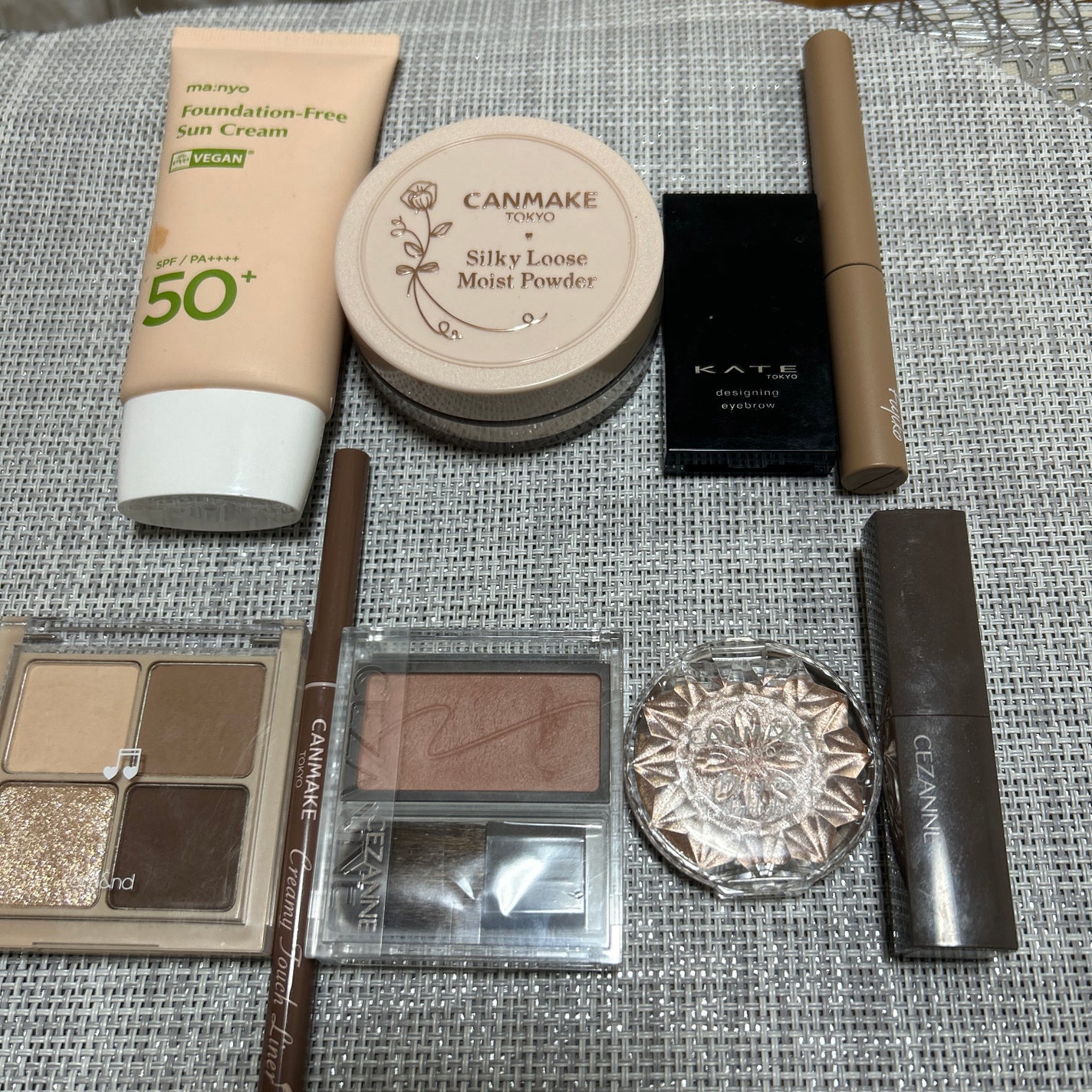 ケイト デザイニングアイブロウ3D/KATE/パウダーアイブロウを使ったクチコミ(1枚目)