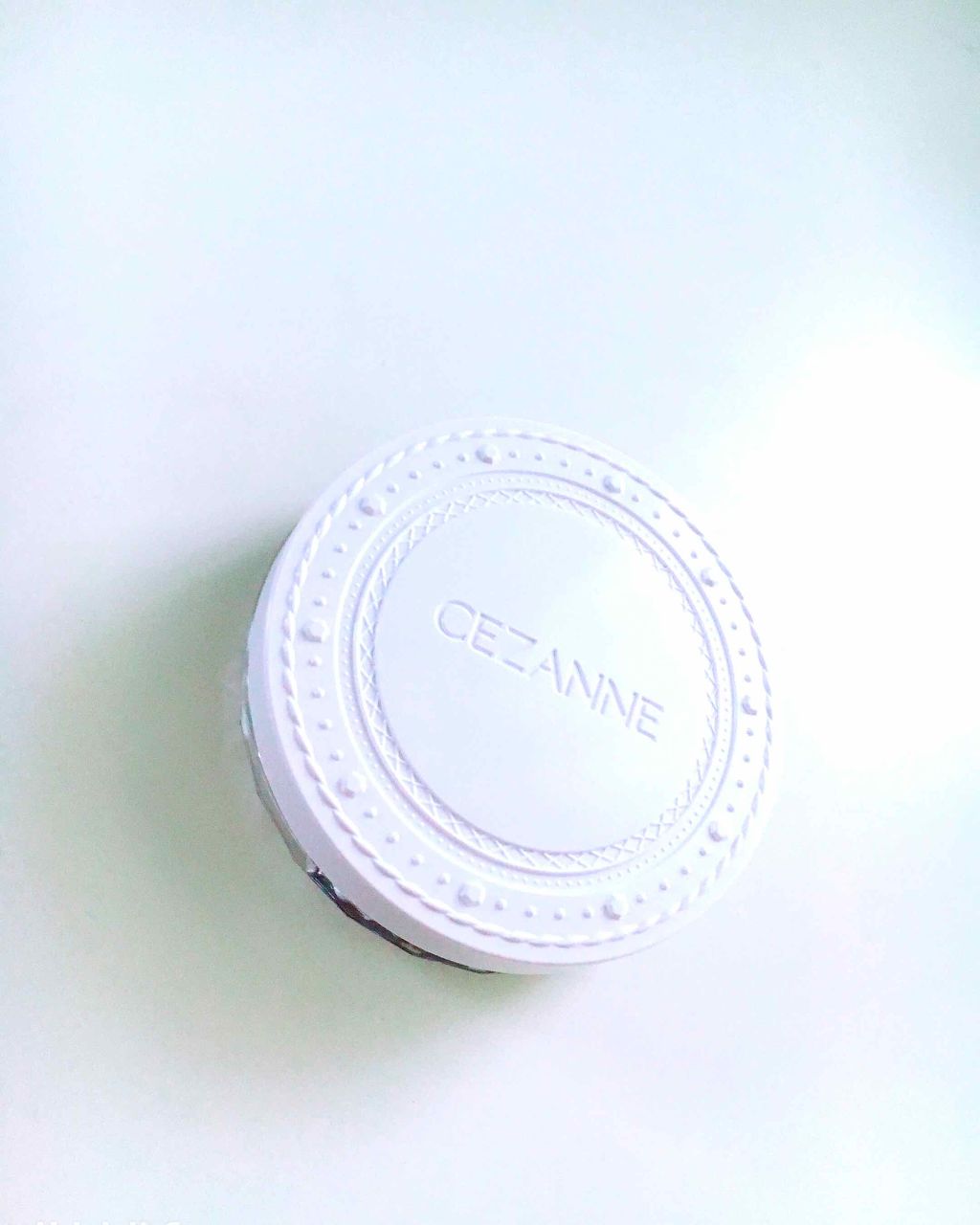 UVクリアフェイスパウダー/CEZANNE/プレストパウダーを使ったクチコミ（1枚目）