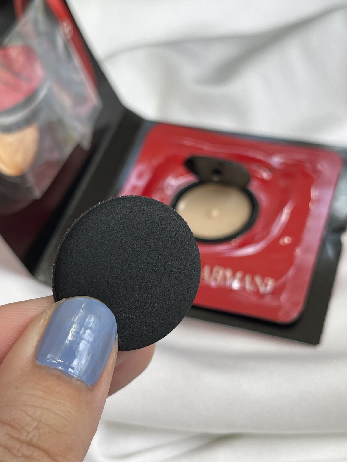 マイ アルマーニ トゥ ゴー クッション/ジョルジオ アルマーニ ビューティ/クッションファンデーションを使ったクチコミ（2枚目）