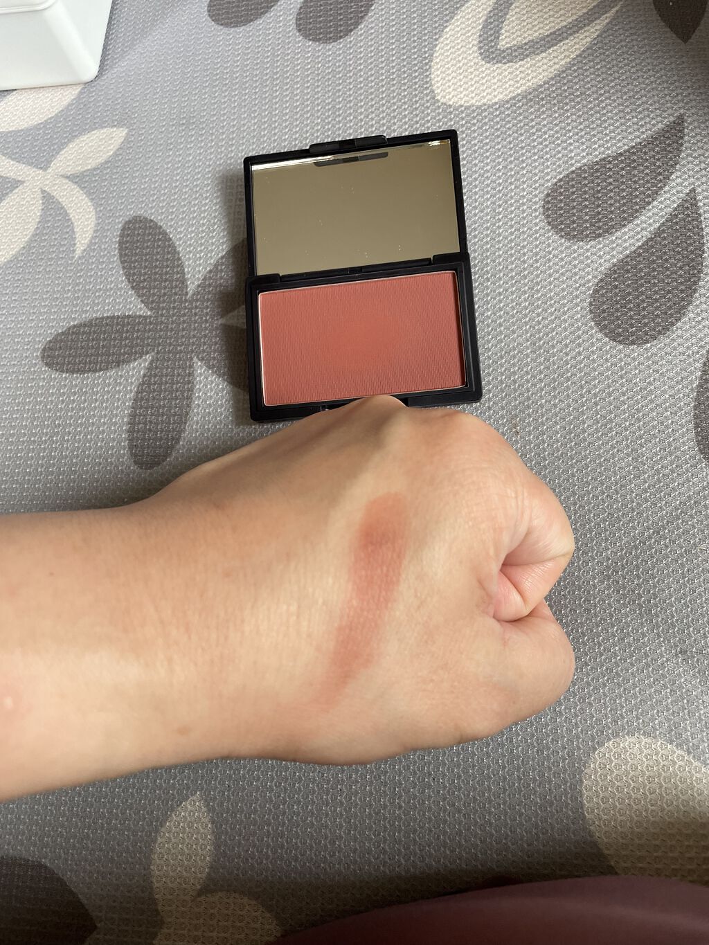 ピュア チーク カラー ダークチェスナット/heme/パウダーチークを使ったクチコミ（2枚目）