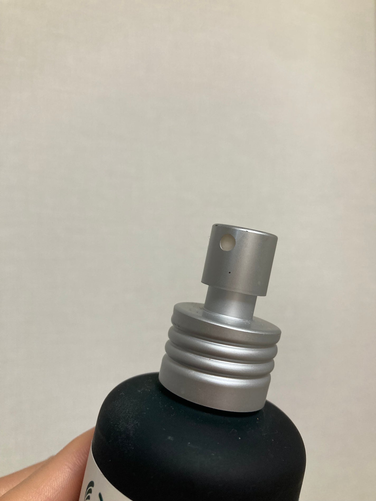 ウェルネス ピローミスト ラベンダー&ベチバー/THE BODY SHOP/ファブリックミストを使ったクチコミ(5枚目)