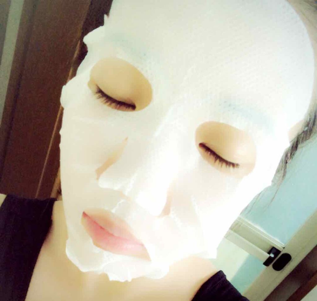 みち on LIPS 「肌美精のパック買ってきました!私は飲み会の後、帰ってくるといつ..」(3枚目)