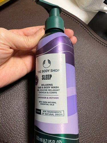 THE BODY SHOP ウェルネス ヘア＆ボディウォッシュ ラベンダー＆ベチバーのクチコミ「【使った商品】ボディショップ　ウェルネス　ヘア&ボディウォッシュ　LA&ベチバー

【香り】甘.....」（1枚目）