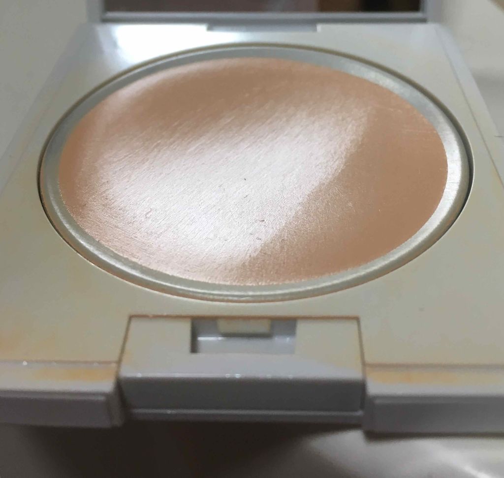 フローレスグロウ ソリッドファンデーション/CHICCA/クリーム・エマルジョンファンデーションを使ったクチコミ(2枚目)