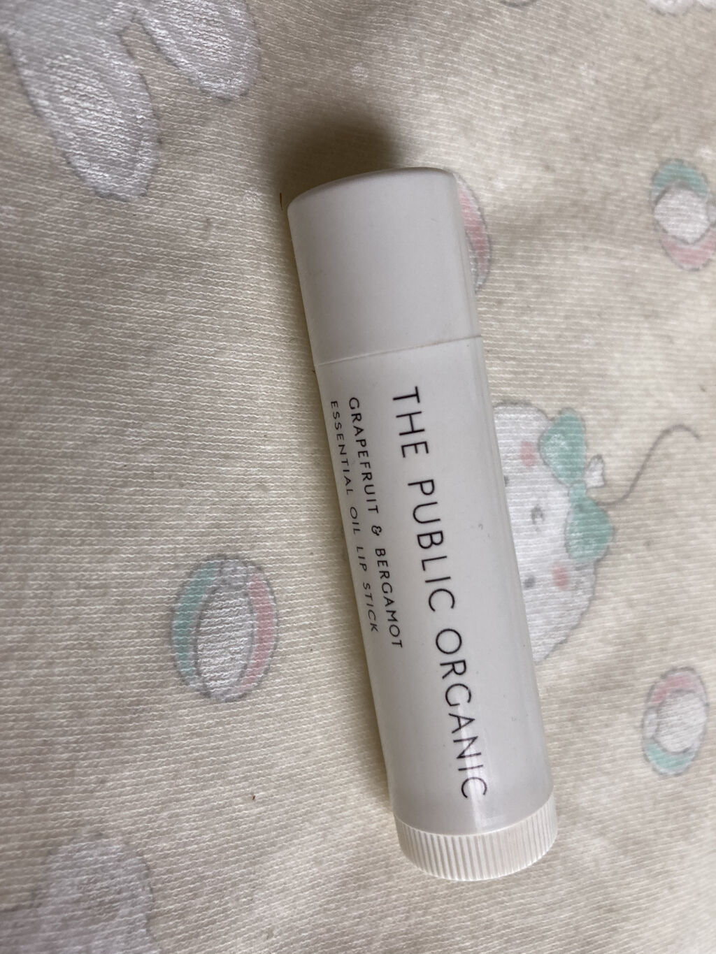 オーガニック認証 精油リップスティック スーパーポジティブ ライズ/THE PUBLIC ORGANIC/リップクリームを使ったクチコミ（1枚目）