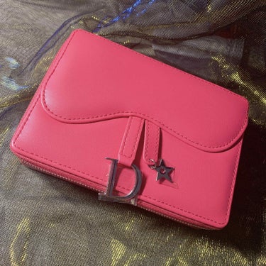 Dior ディオール アディクト ピンク セット（限定品）のクチコミ「DIOR限定の口紅セットです❤

可愛いカバン、4本の口紅の色がとても綺麗です。

Do yo.....」（2枚目）