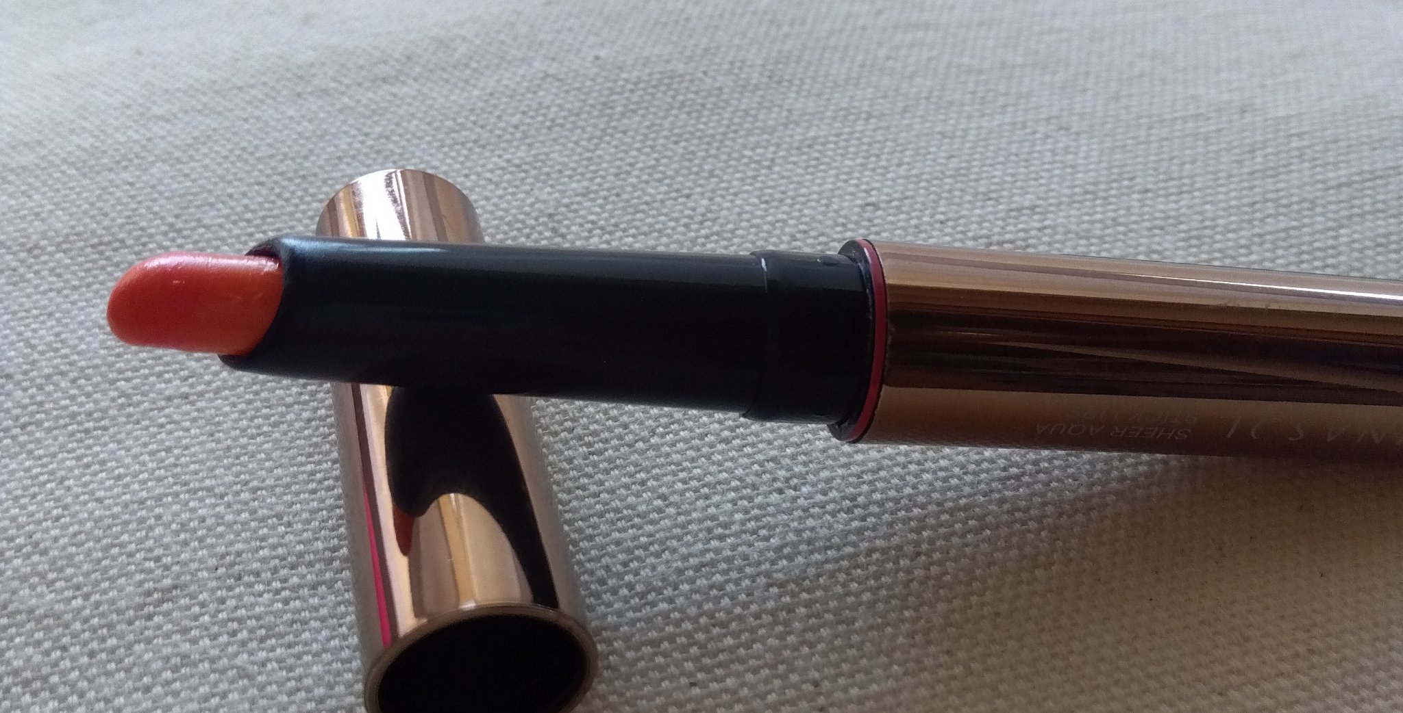 シアーアクアスティックリップス/LUNASOL/口紅を使ったクチコミ（1枚目）