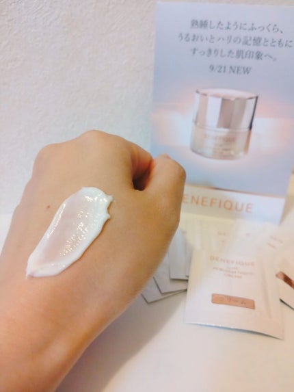 リュクス リブルームナイトクリーム/BENEFIQUE/フェイスクリームを使ったクチコミ(3枚目)