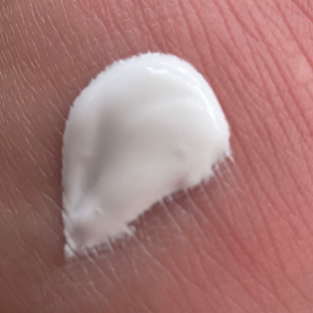 ミルク ブラー トーン アップ クリーム/PERIPERA/化粧下地を使ったクチコミ(2枚目)