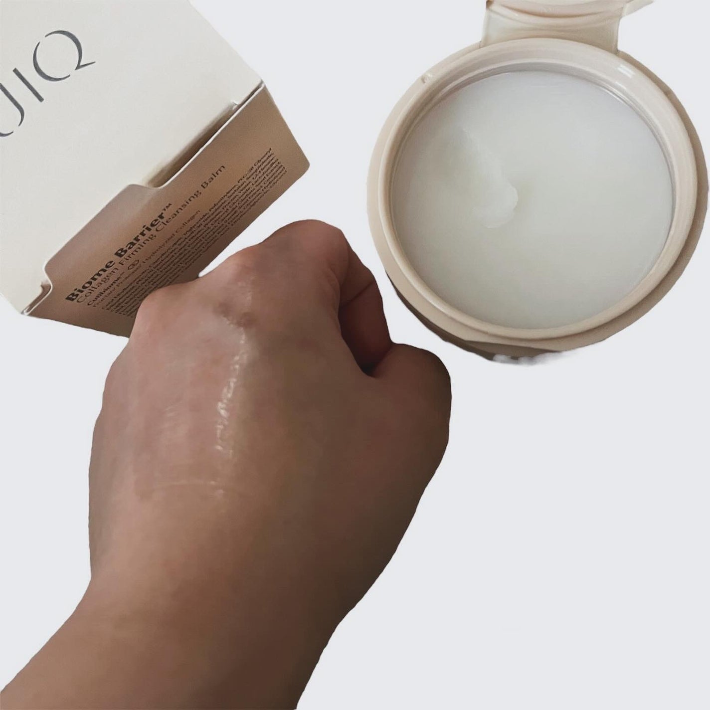 バイオームバリアコラーゲンファーミングクレンジングバーム/UIQ/クレンジングバームを使ったクチコミ(2枚目)