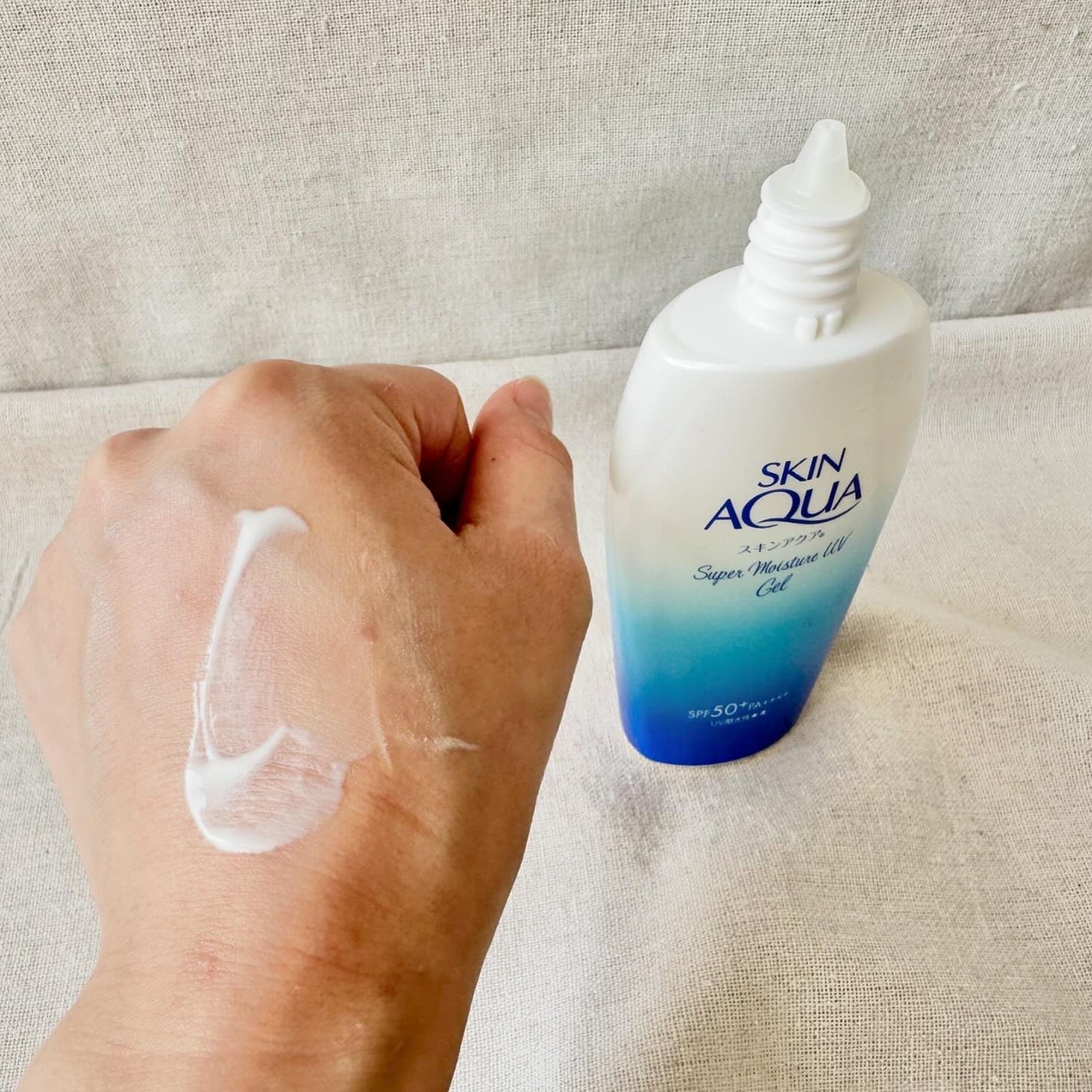 スキンアクア スーパーモイスチャージェル/スキンアクア/日焼け止めジェルを使ったクチコミ(4枚目)
