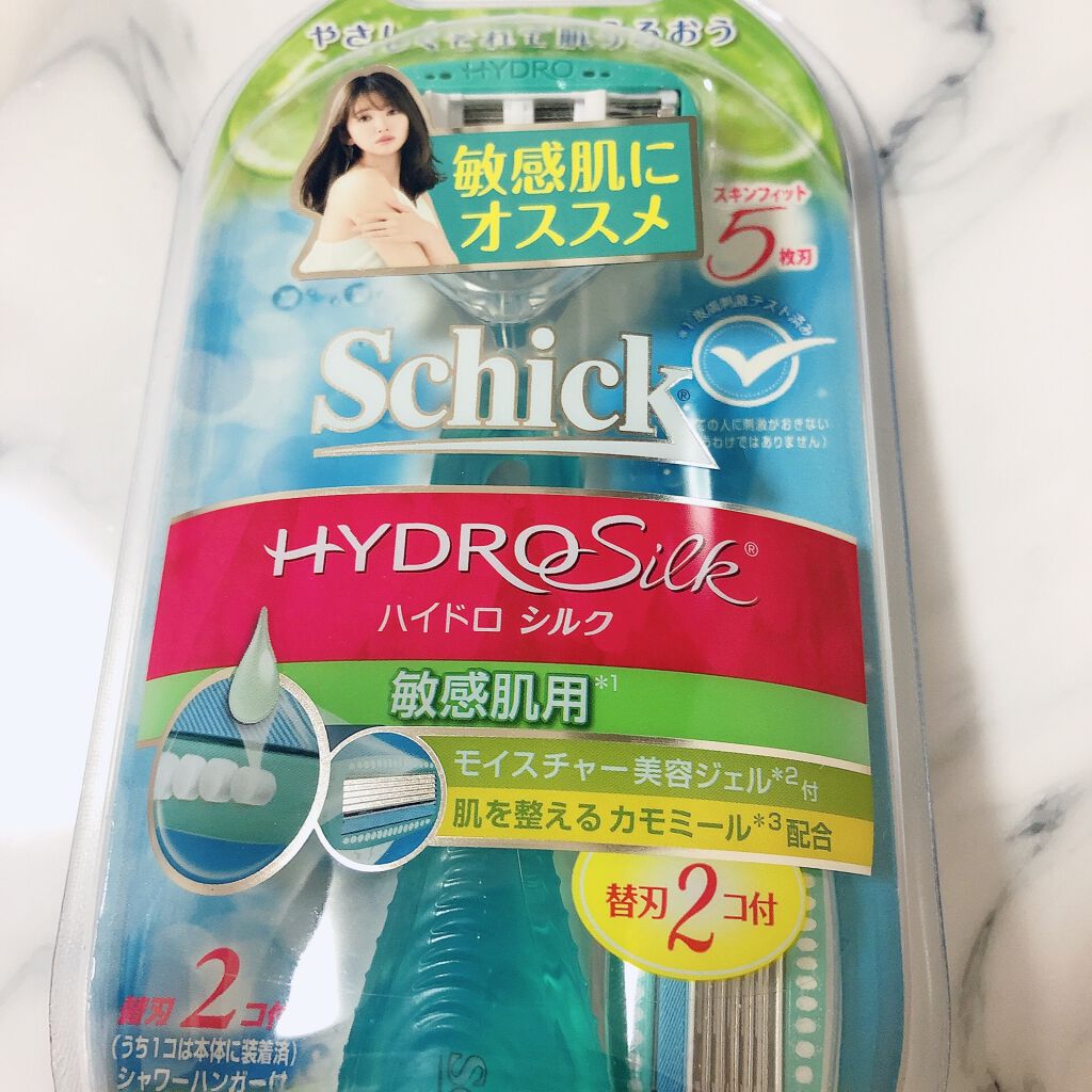 ハイドロシルク 敏感肌用 ホルダー （刃付き＋替刃１コ）/ハイドロシルク/シェーバーを使ったクチコミ（1枚目）