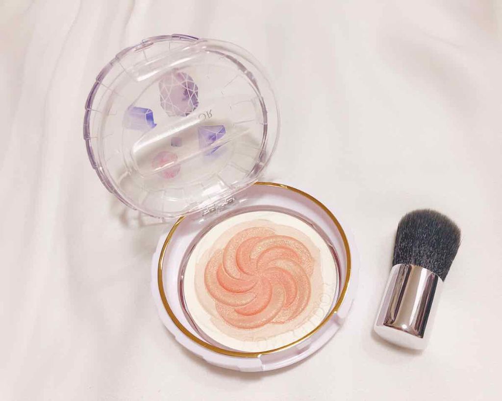 スマイルアップチークス/コフレドール/パウダーチークを使ったクチコミ（2枚目）