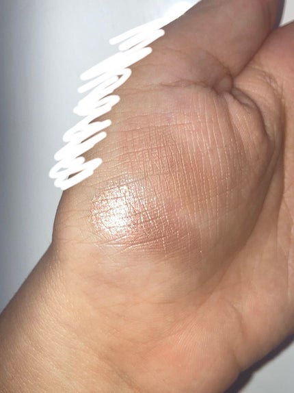 lilybyred Little Bitty Moment Shadowのクチコミ「びっくりするぐらい小さい‼️
lilybyred LITTLE BITTY MOMENT .....」(3枚目)