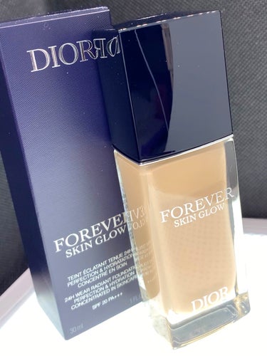 ディオールスキン フォーエヴァー フルイド グロウ/Dior/リキッドファンデーションを使ったクチコミ（1枚目）