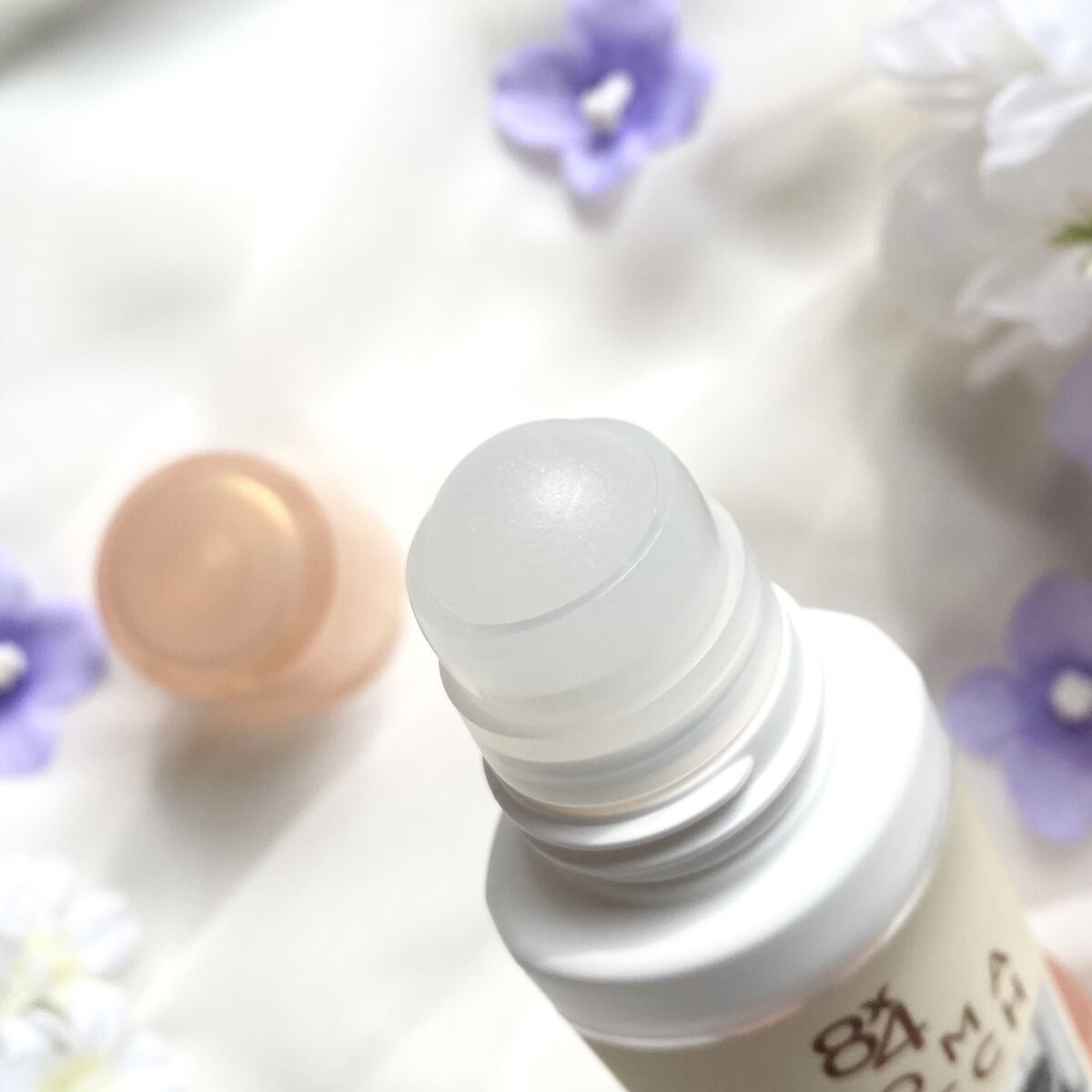 8x4 アロマスイッチ ロールオン マンハッタンリネンの香り/８ｘ４/デオドラント・制汗剤を使ったクチコミ（3枚目）