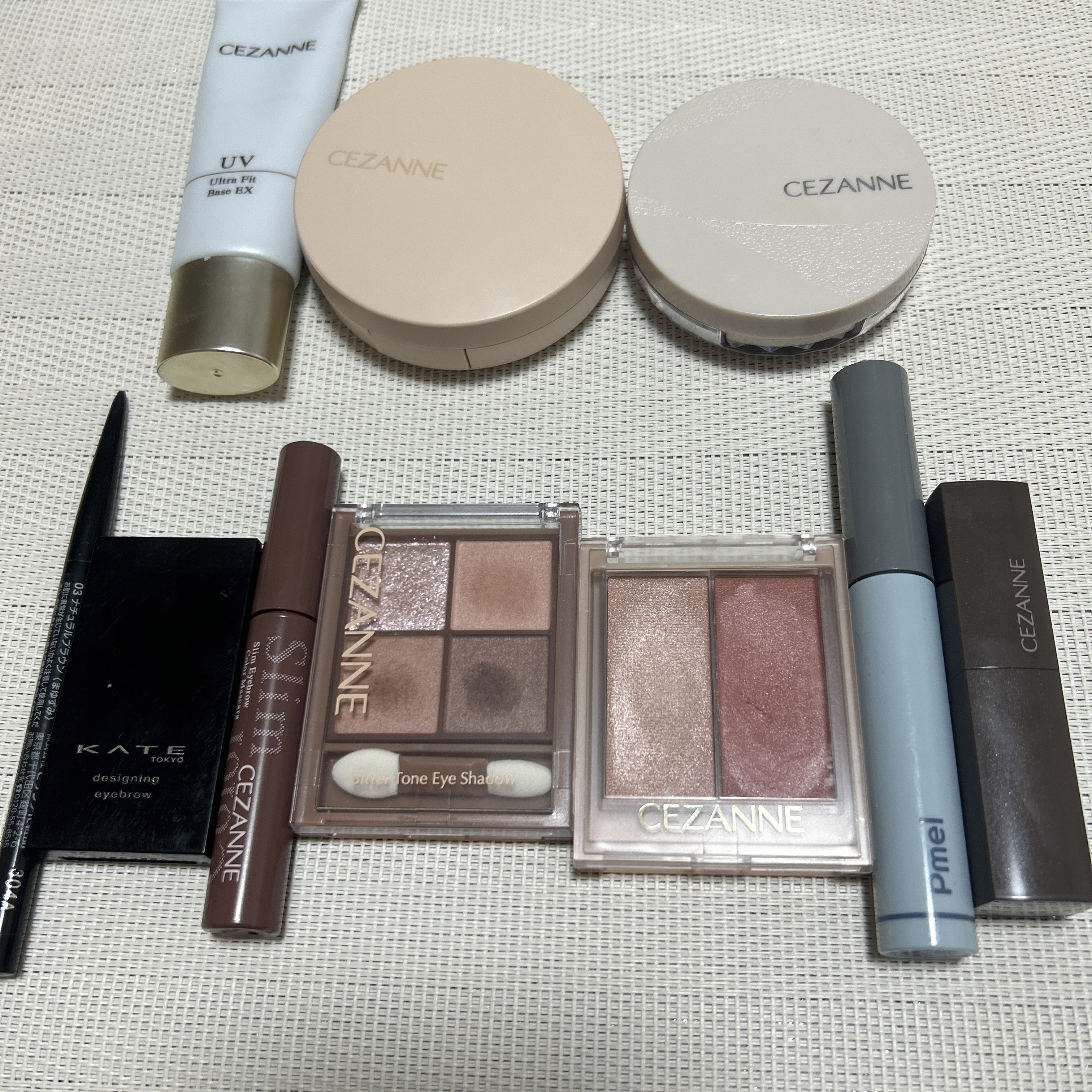 ケイト デザイニングアイブロウ3D/KATE/パウダーアイブロウを使ったクチコミ（1枚目）