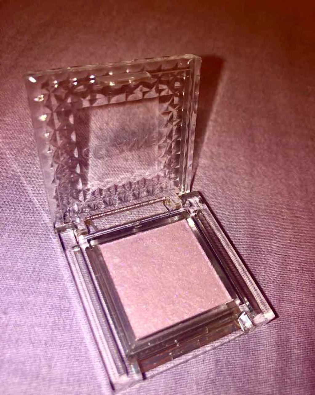 シングルカラーアイシャドウ/CEZANNE/単色アイシャドウを使ったクチコミ(3枚目)