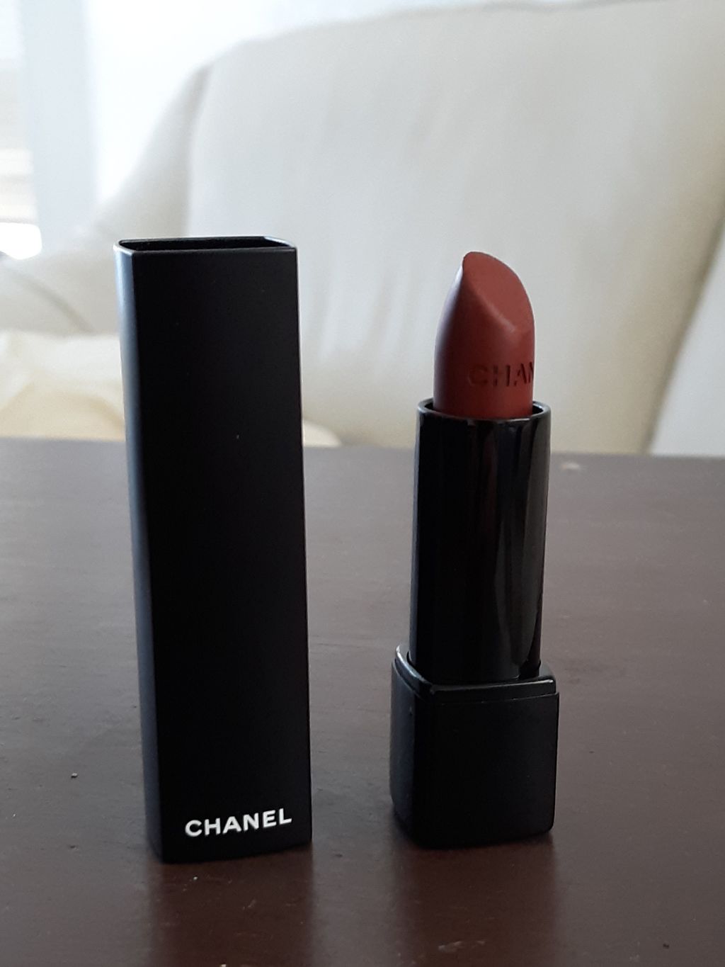 ルージュ アリュール ヴェルヴェット/CHANEL/口紅を使ったクチコミ（1枚目）