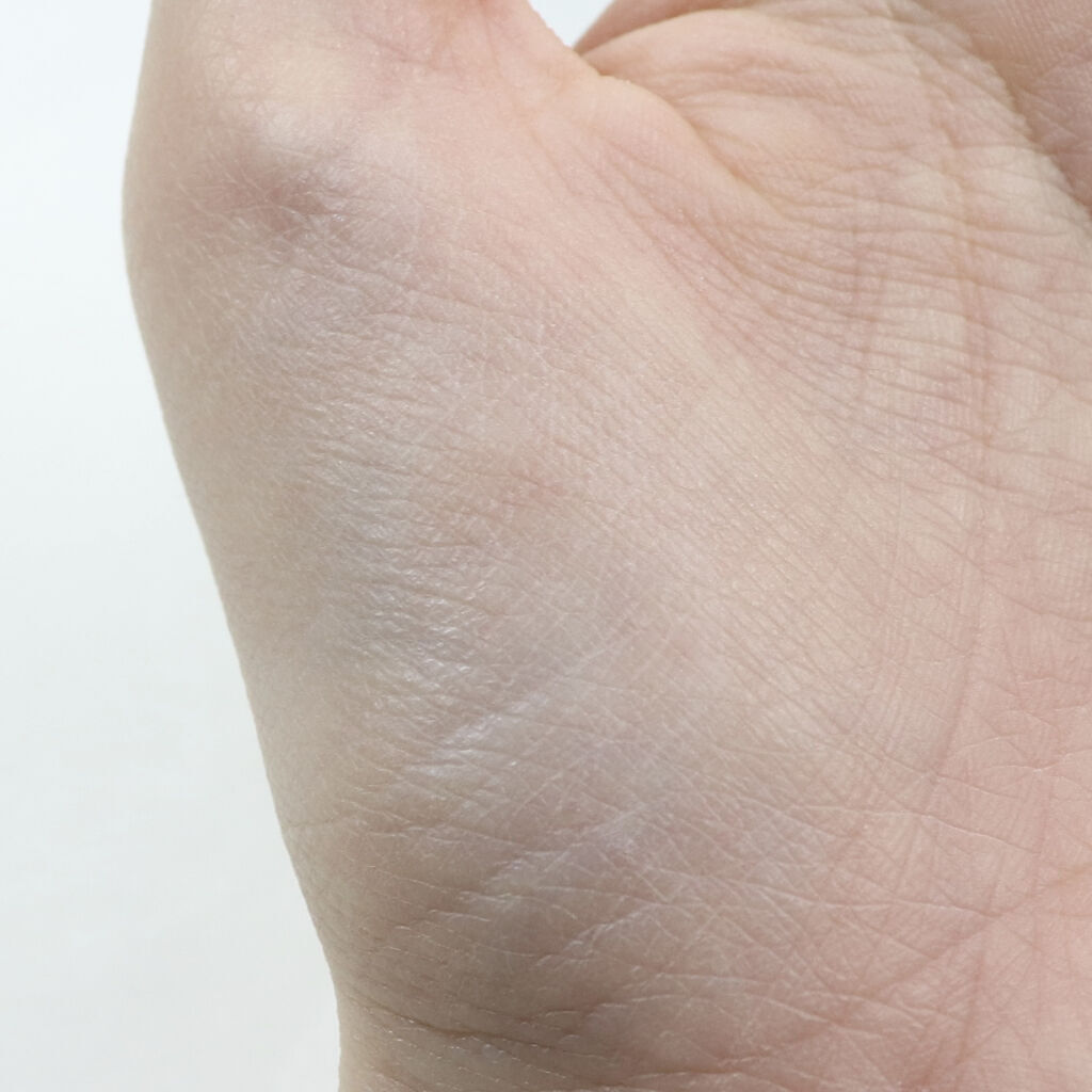 CICA ノーセバム マイルドパウダー/VT/ルースパウダーを使ったクチコミ（3枚目）