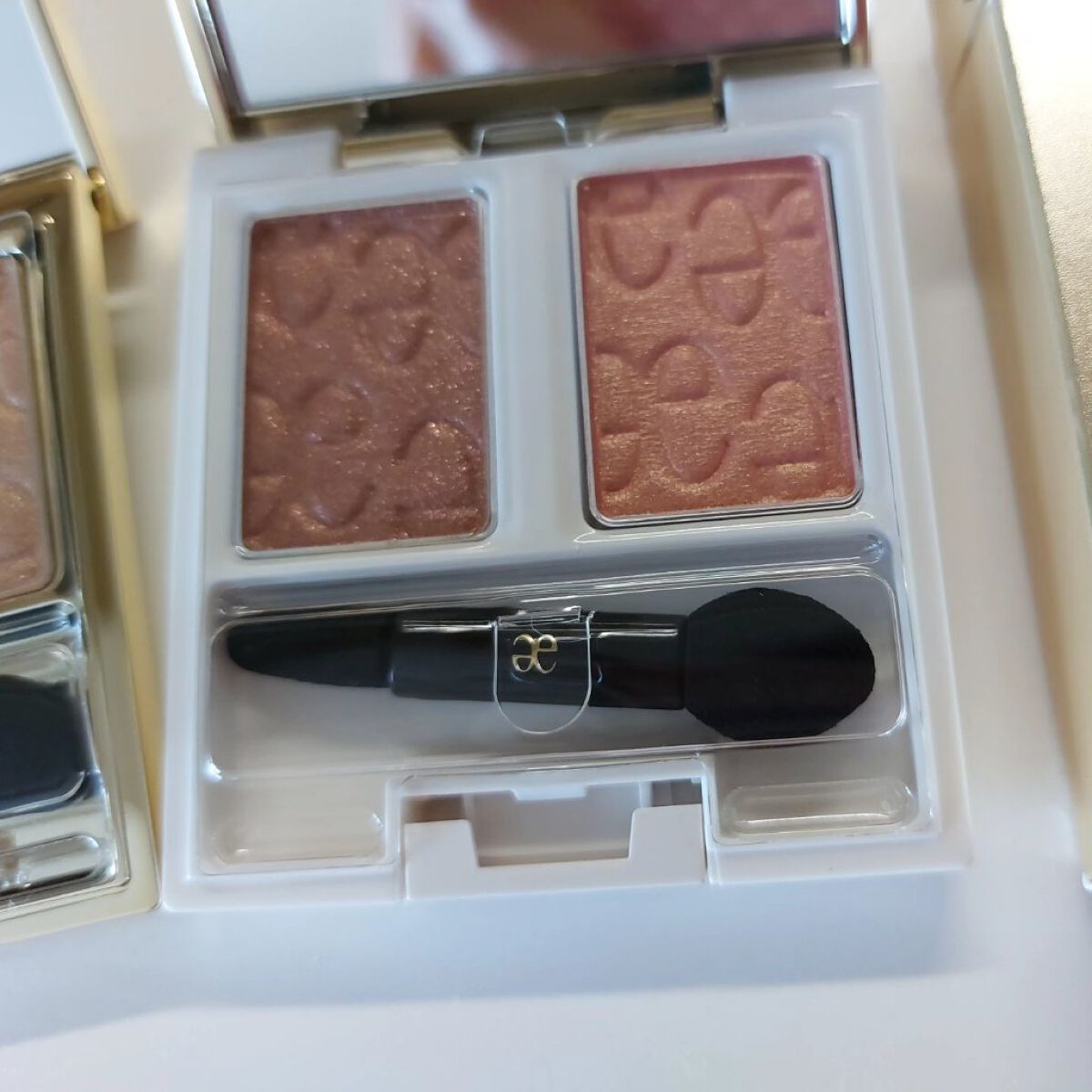 エレガンス エタンセル アルモニーアイズ 100(限定色) /Elégance/アイシャドウパレットを使ったクチコミ（1枚目）