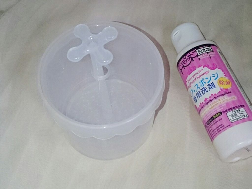 パフ・スポンジ専用洗剤/DAISO/その他化粧小物を使ったクチコミ(1枚目)