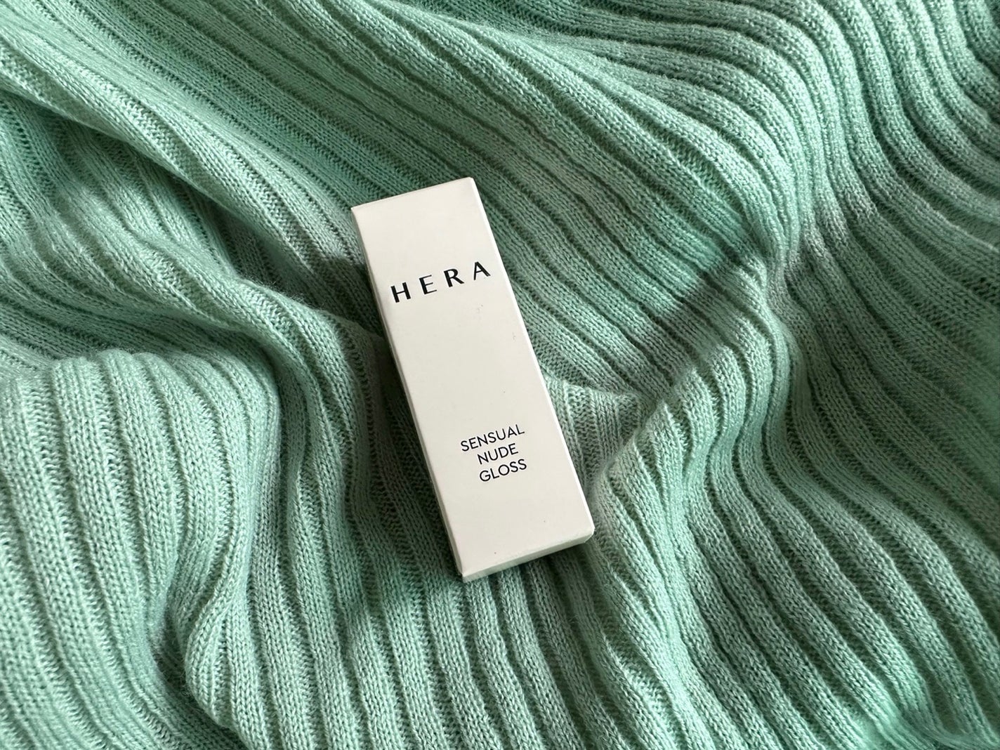 センシュアルヌードグロス/HERA/リップグロスを使ったクチコミ(1枚目)