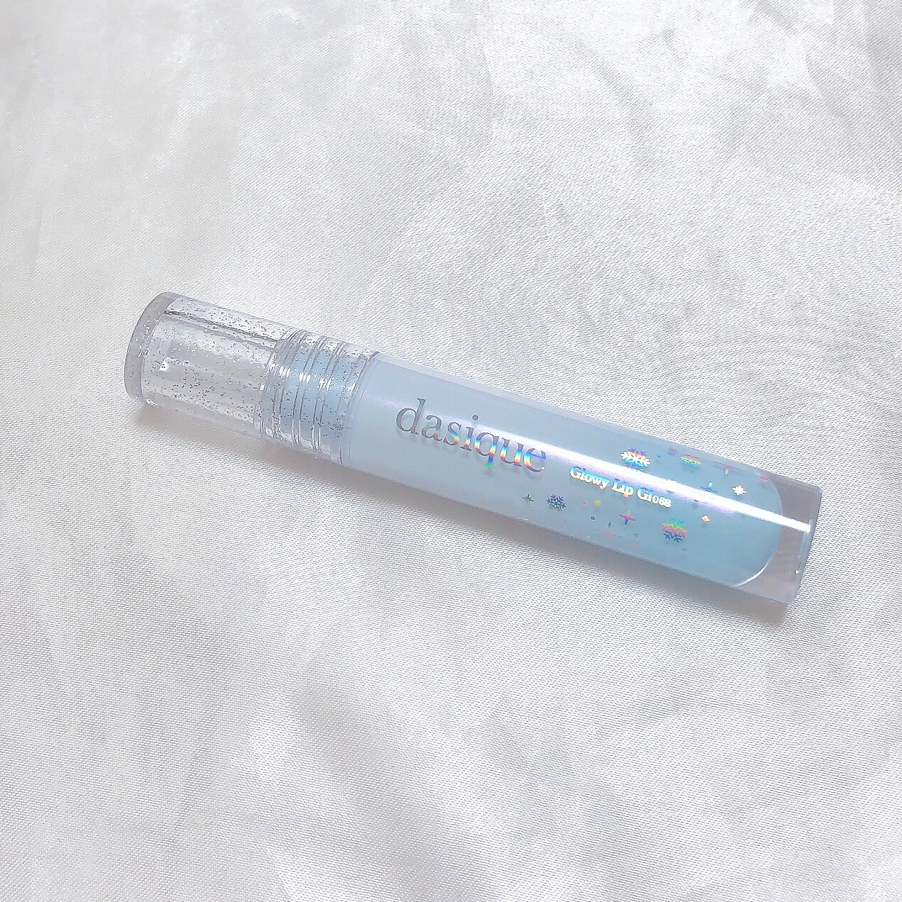 グローイリップグロス ホリデースノーボール/dasique/リップグロスを使ったクチコミ（3枚目）