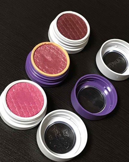 Super Shock Shadow/ColourPop/単色アイシャドウを使ったクチコミ(2枚目)