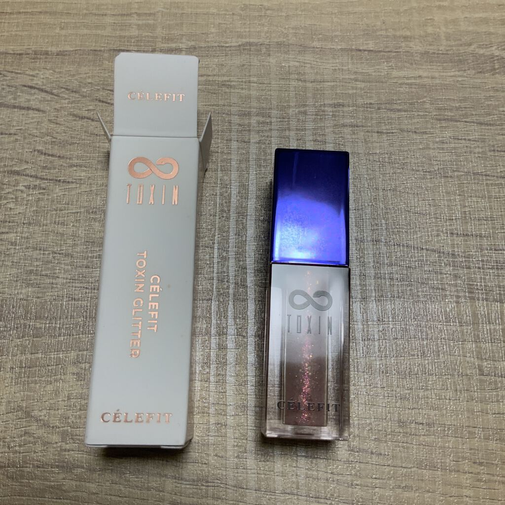 TOXIN GLITTER/CELEFIT/リキッドアイシャドウを使ったクチコミ（1枚目）