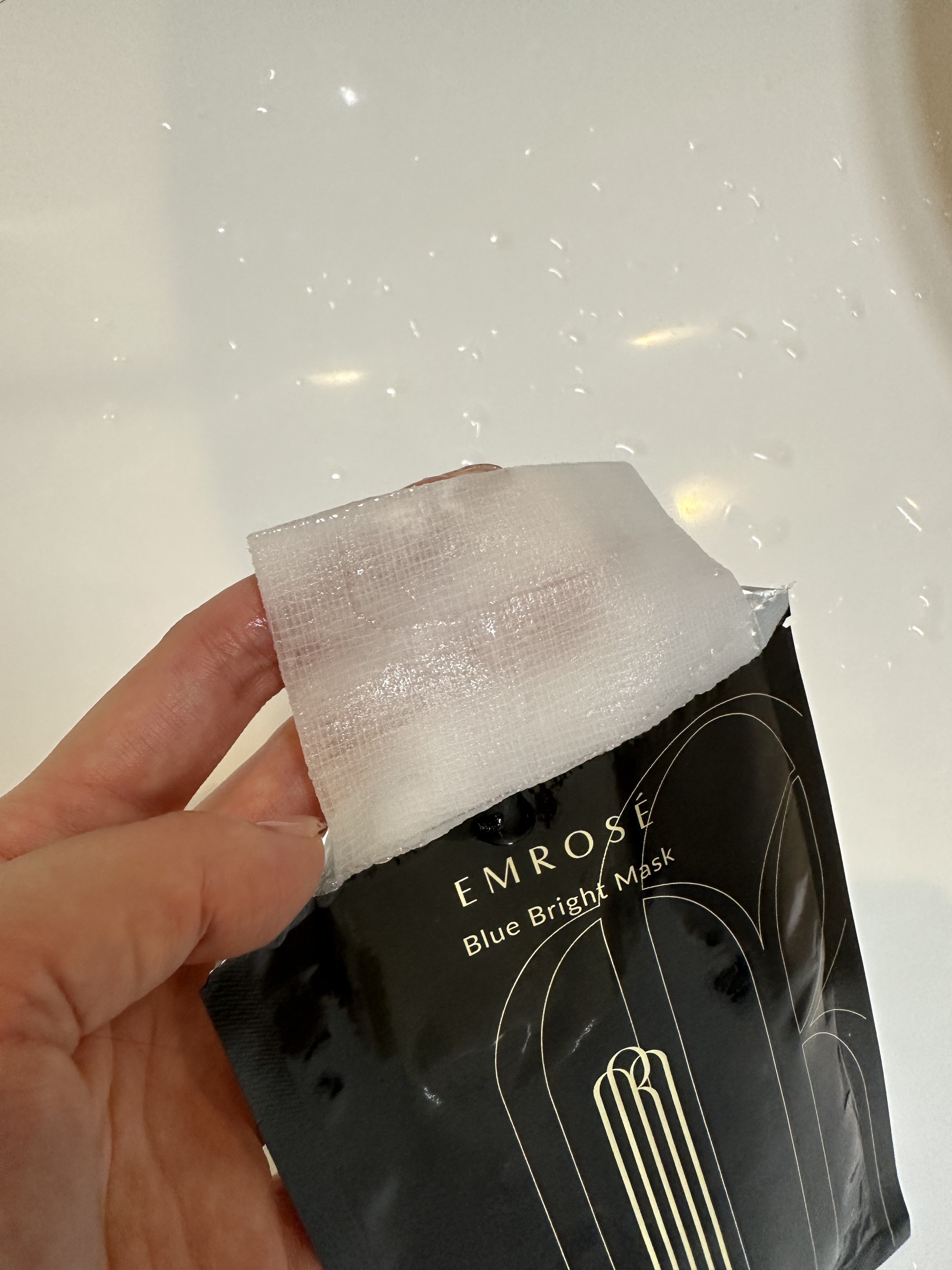 ブルーブライトマスク/EMROSÉ/シートマスク・パックを使ったクチコミ（2枚目）