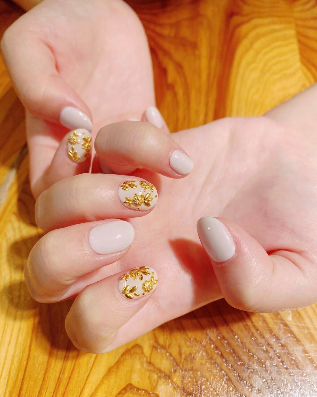 ゆぴぽ✳︎フォロバ100% on LIPS 「久しぶりにジェルネイルしてきました!アート3本コースだったので..」(1枚目)