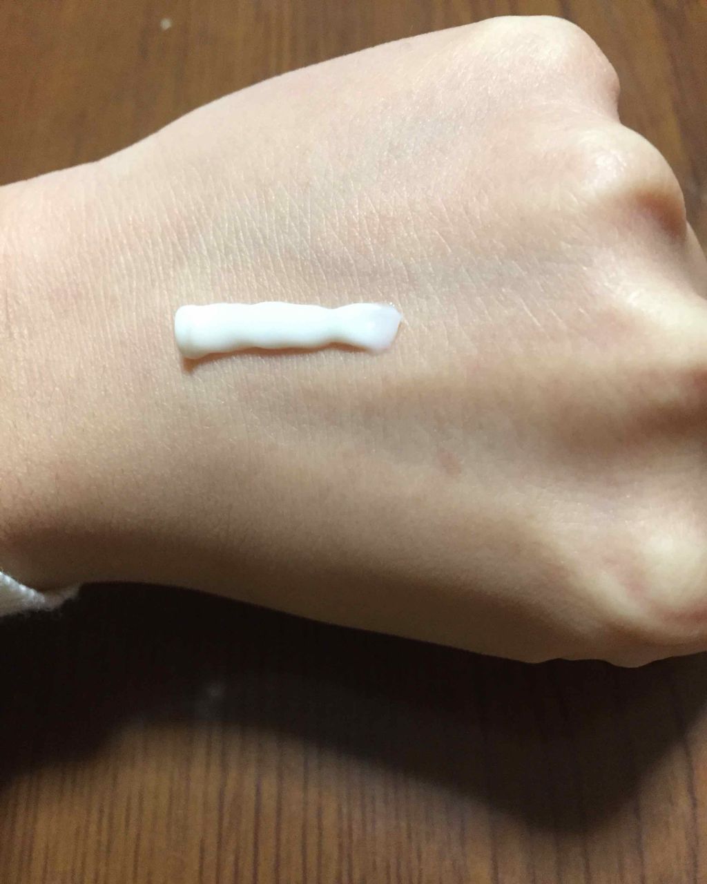 ハニーエッセンス ハンドクリーム 1.5/hacica/ハンドクリームを使ったクチコミ(2枚目)