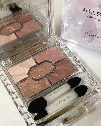 リボンクチュール アイズ 22 fairy dust ★限定色/JILL STUART/アイシャドウパレットを使ったクチコミ(2枚目)