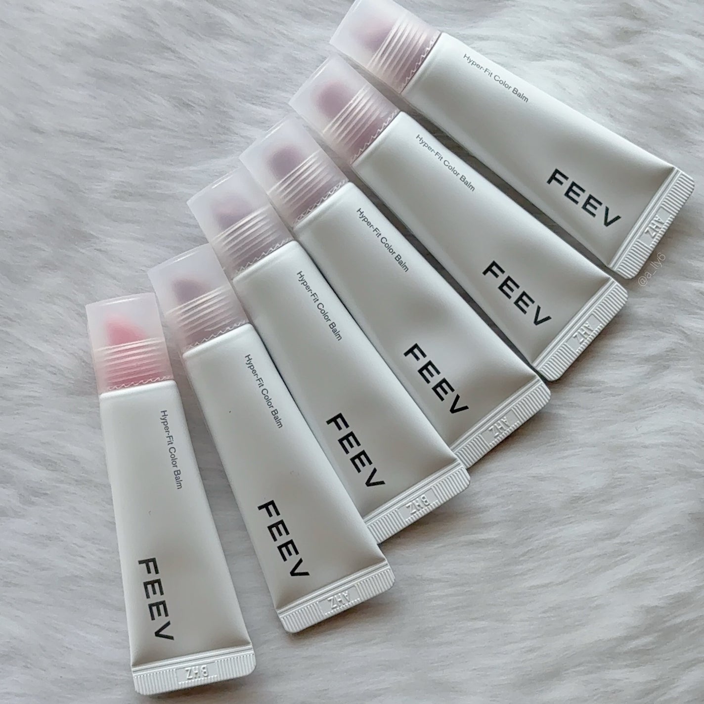カラーバーム/FEEV/リップグロスを使ったクチコミ(5枚目)