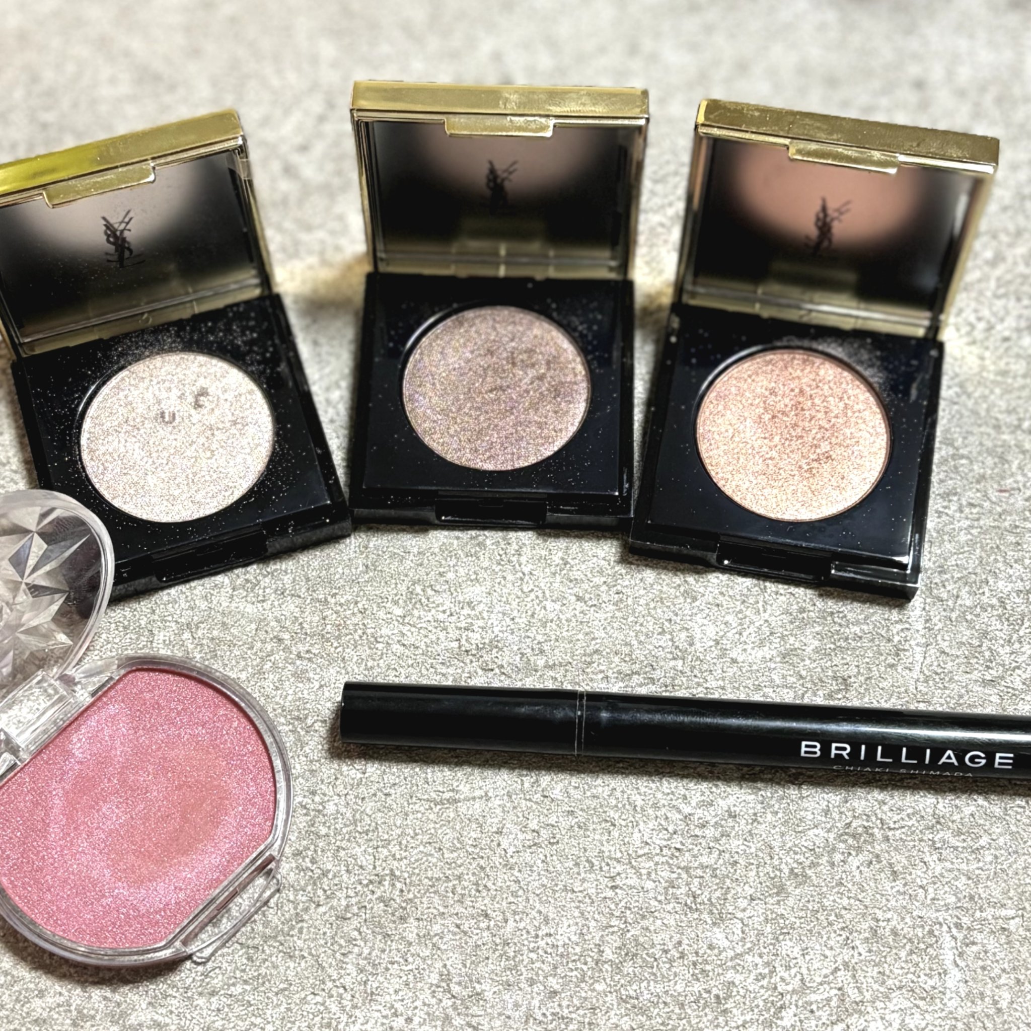 サテン クラッシュ No.4 エクストリーム コッパー/YVES SAINT LAURENT BEAUTE/単色アイシャドウを使ったクチコミ（1枚目）