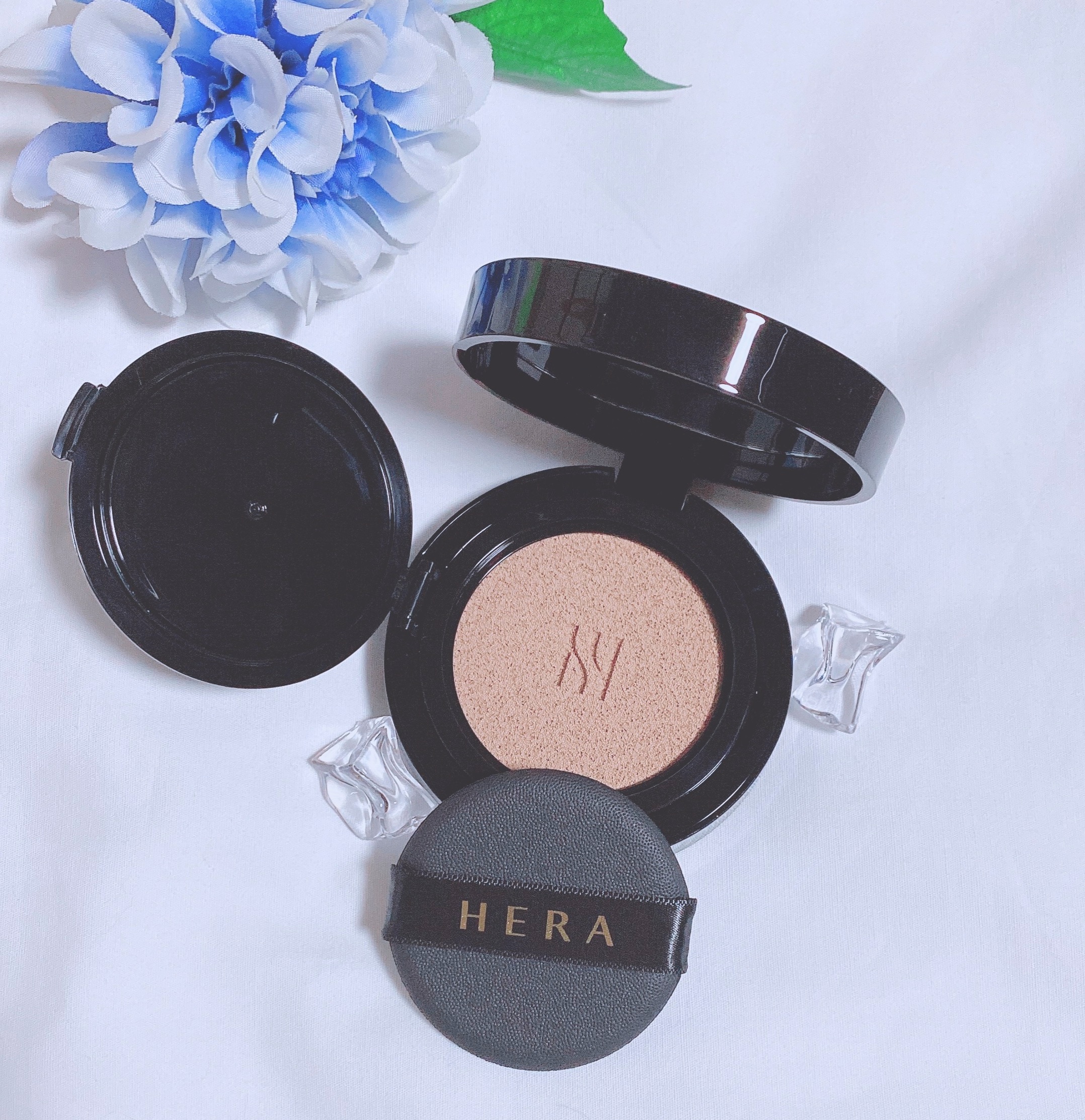 ブラック クッション/HERA/クッションファンデーションを使ったクチコミ（2枚目）