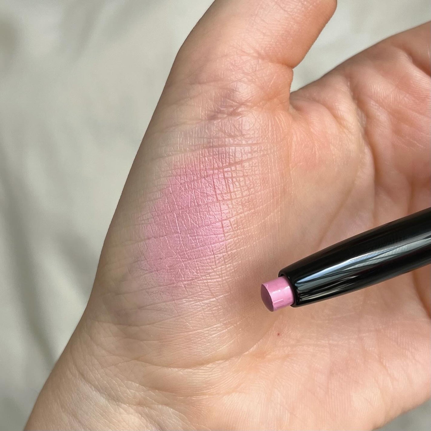 ブルーム アイ スティック/SUQQU/スティックアイシャドウを使ったクチコミ(3枚目)