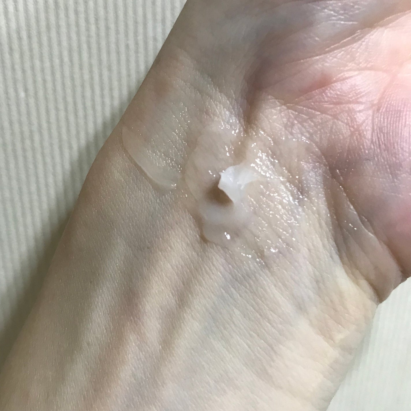 ピュアアルテミシア カーミングウォータークリーム/HANYUL(ハンユル)/フェイスクリームを使ったクチコミ(3枚目)