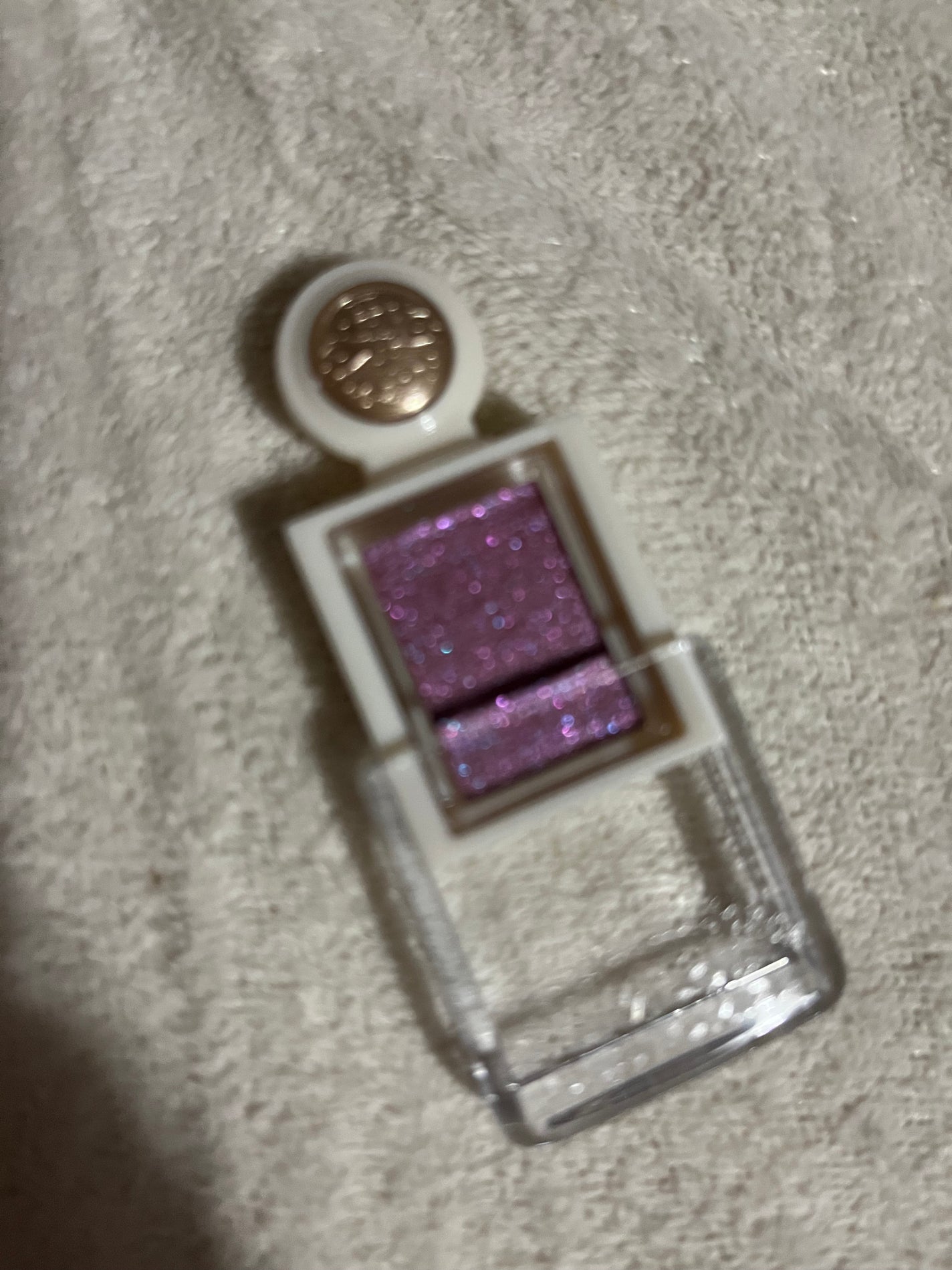 シャドーカスタマイズ (ブリリアントグリッター)/MAJOLICA MAJORCA/グリッターを使ったクチコミ(1枚目)