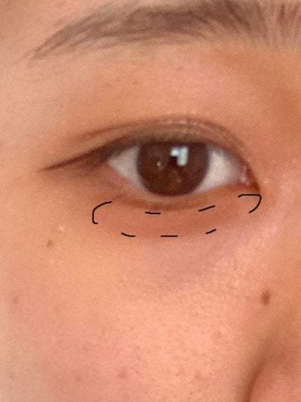 すず on LIPS 「【目が大きく見える‼︎】howtoピンクメイク✼••┈┈••✼..」(5枚目)